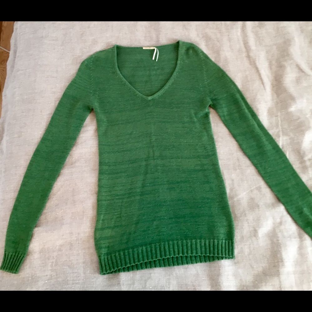 Max Studio green knit sweater- size XS